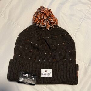 Women’s Cleveland Browns Pom Knit Hat - Brown and‎ Orange